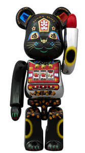 lucky cat bearbrick DCON Exclusive 2024 LIMITED